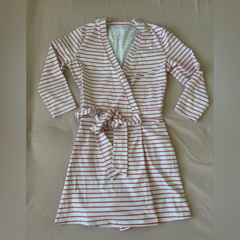 Coral and white quarter sleeve romper - Picture 1 of 2